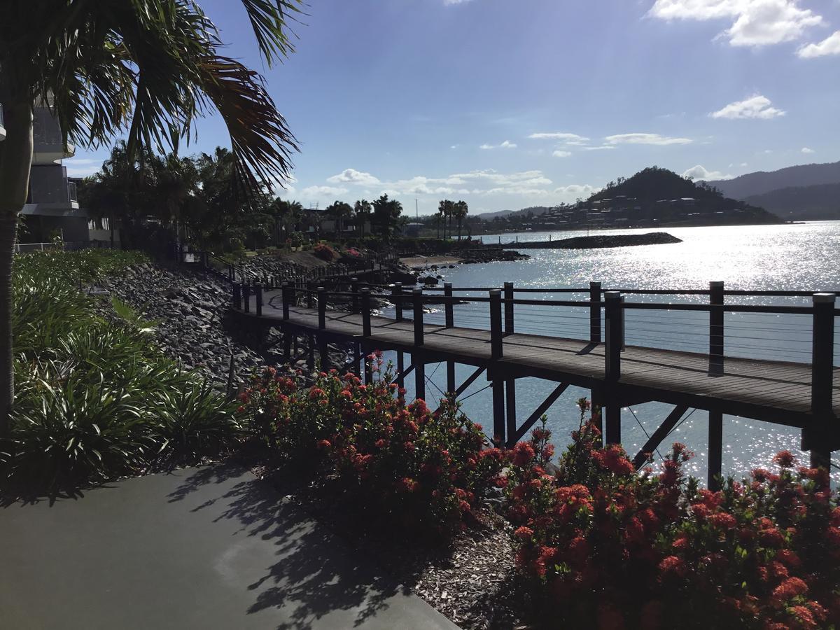 Marina View Apartment Airlie Beach Exterior photo